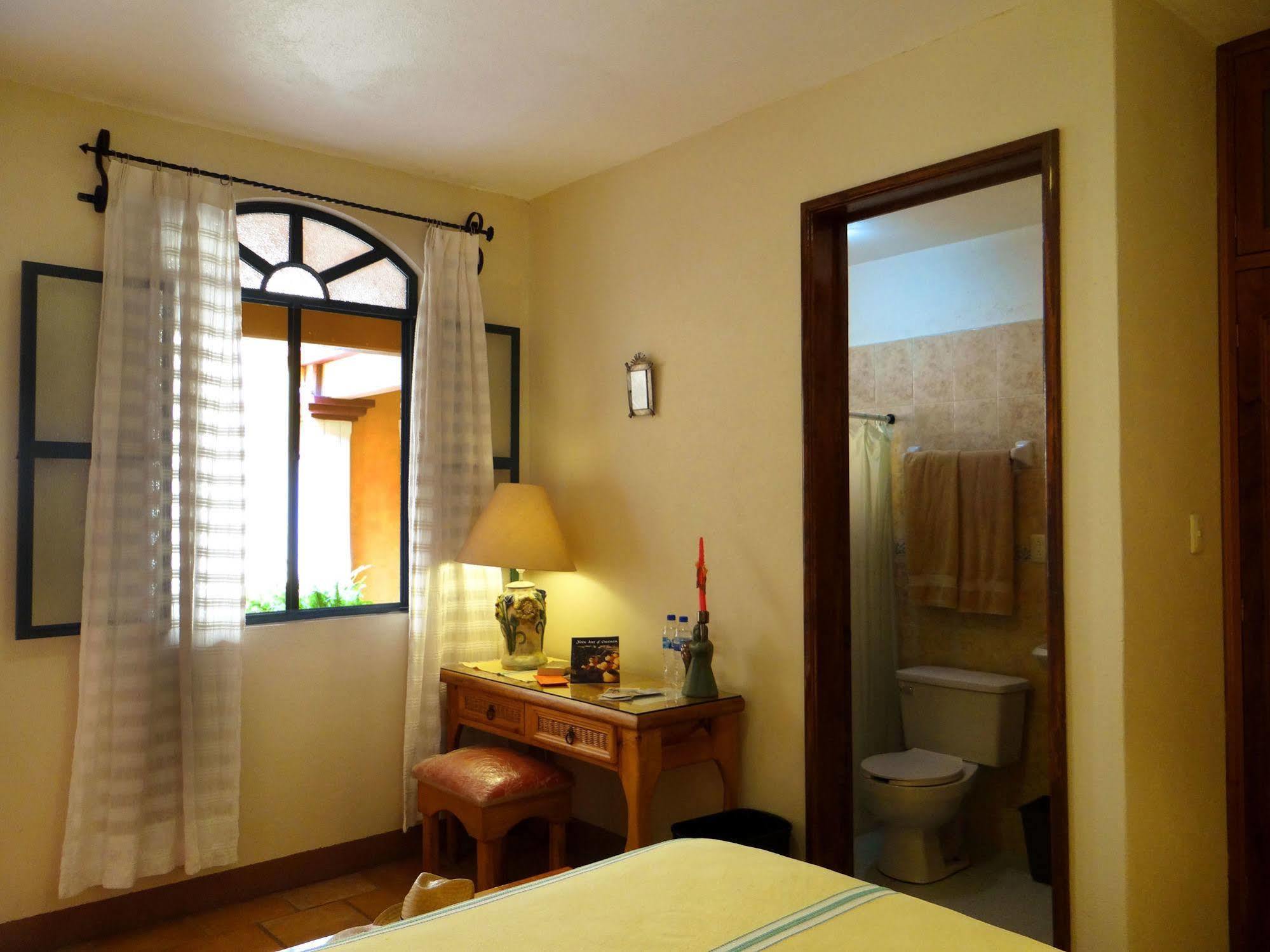 Hotel Casa Lidia Oaxaca Esterno foto